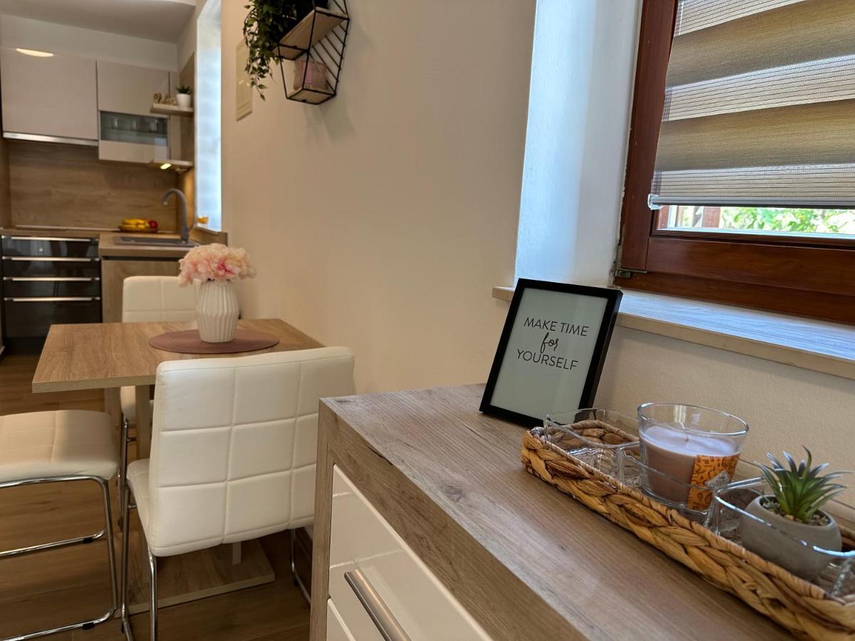 Apartmani Roko Biograd Na Moru Exterior foto
